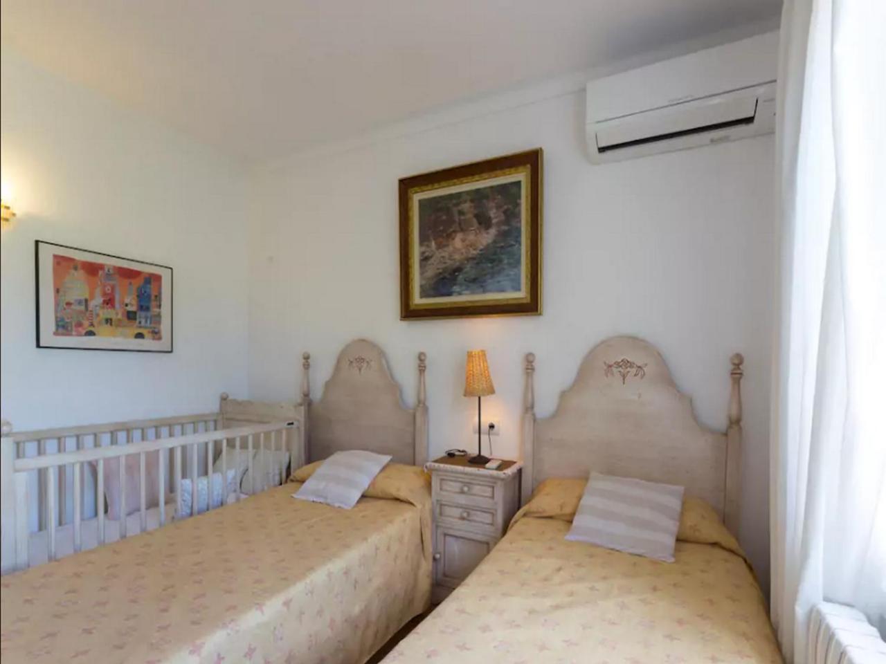 Mountain Beach Villas: Family-Friendly Retreat for Active Travelers Port de Pollenca Exterior photo